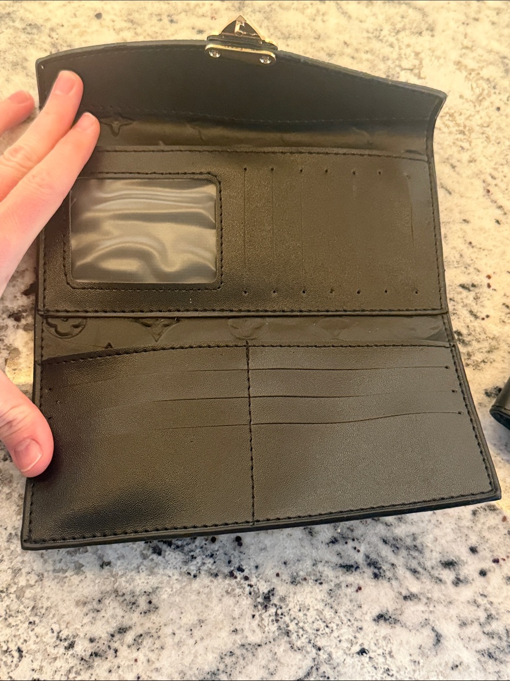 Wallet - Picture 5 of 12